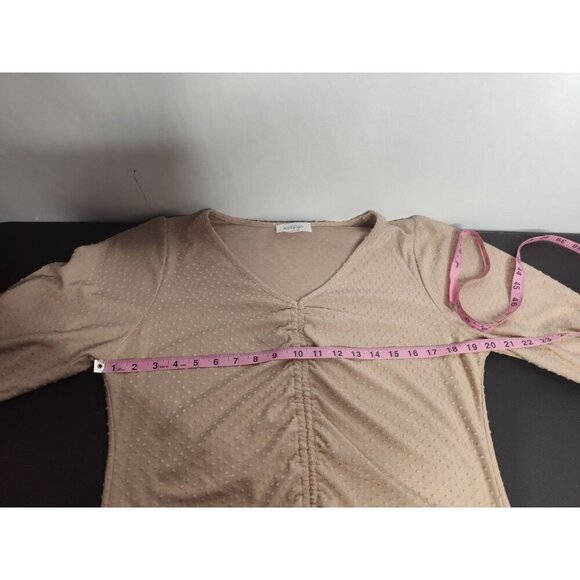Rouched Swiss Dot Fitted 3/4 sleeve blouse, nude, size XL - Picture 5 of 6